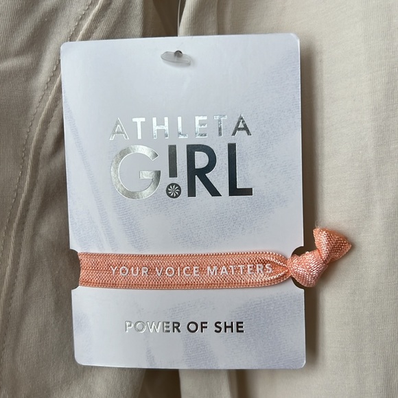 Athleta Girl Supima Oversized Graphic top - Picture 5 of 9